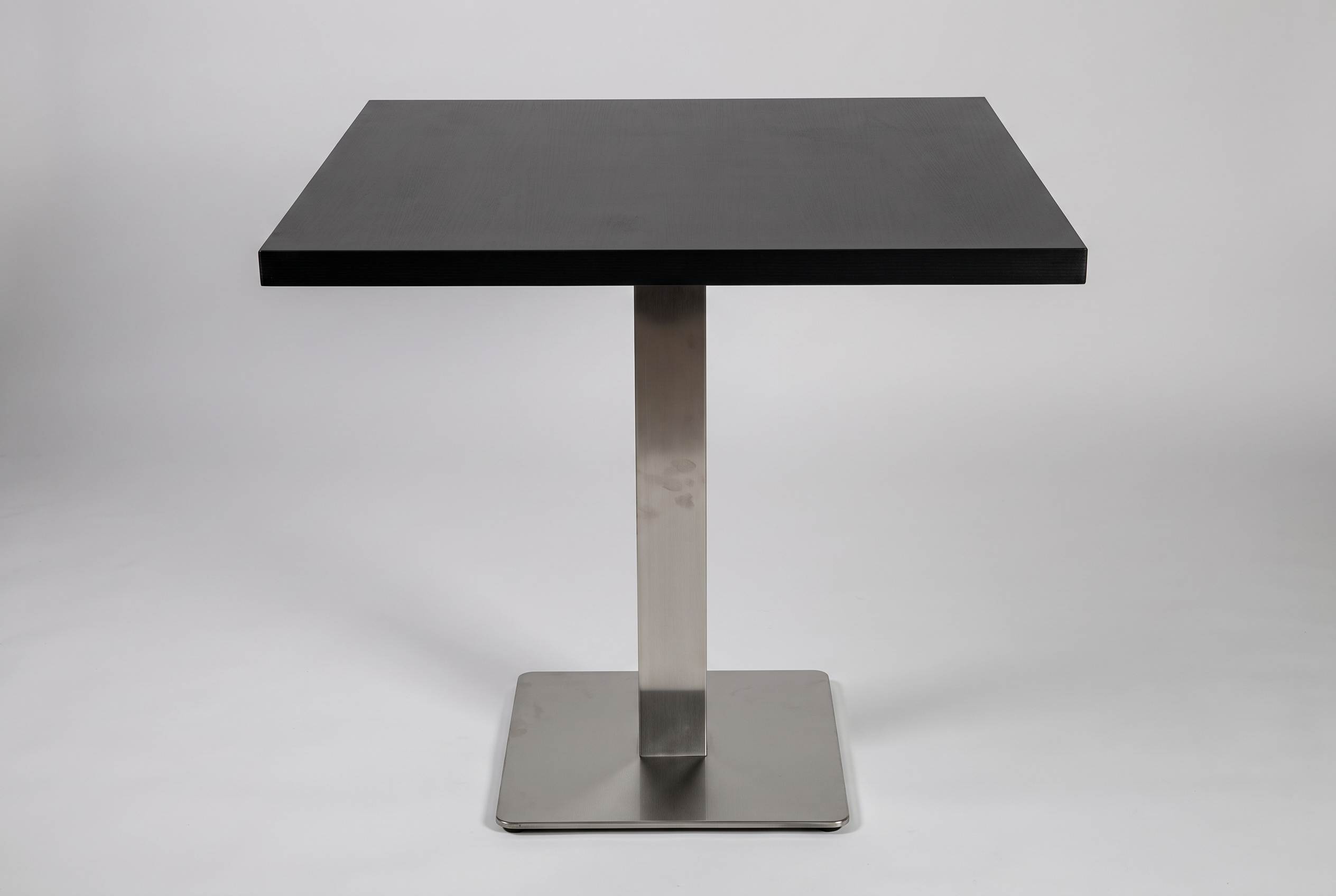 Salo tafel 80x80cm zwart Restauranttafel Bistrotafel Gastentafel
